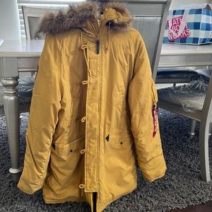 Mens 2XL yellow snow coat
